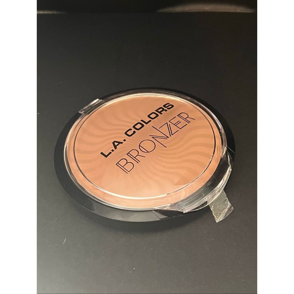LA Colors Bronzer CFB401 Natural - Picture 2 of 4